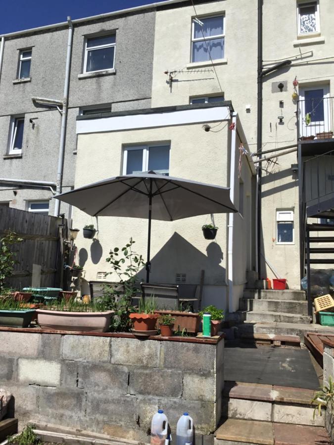 Apartment With Shared Garden And Basic Equipments Plymouth Ngoại thất bức ảnh